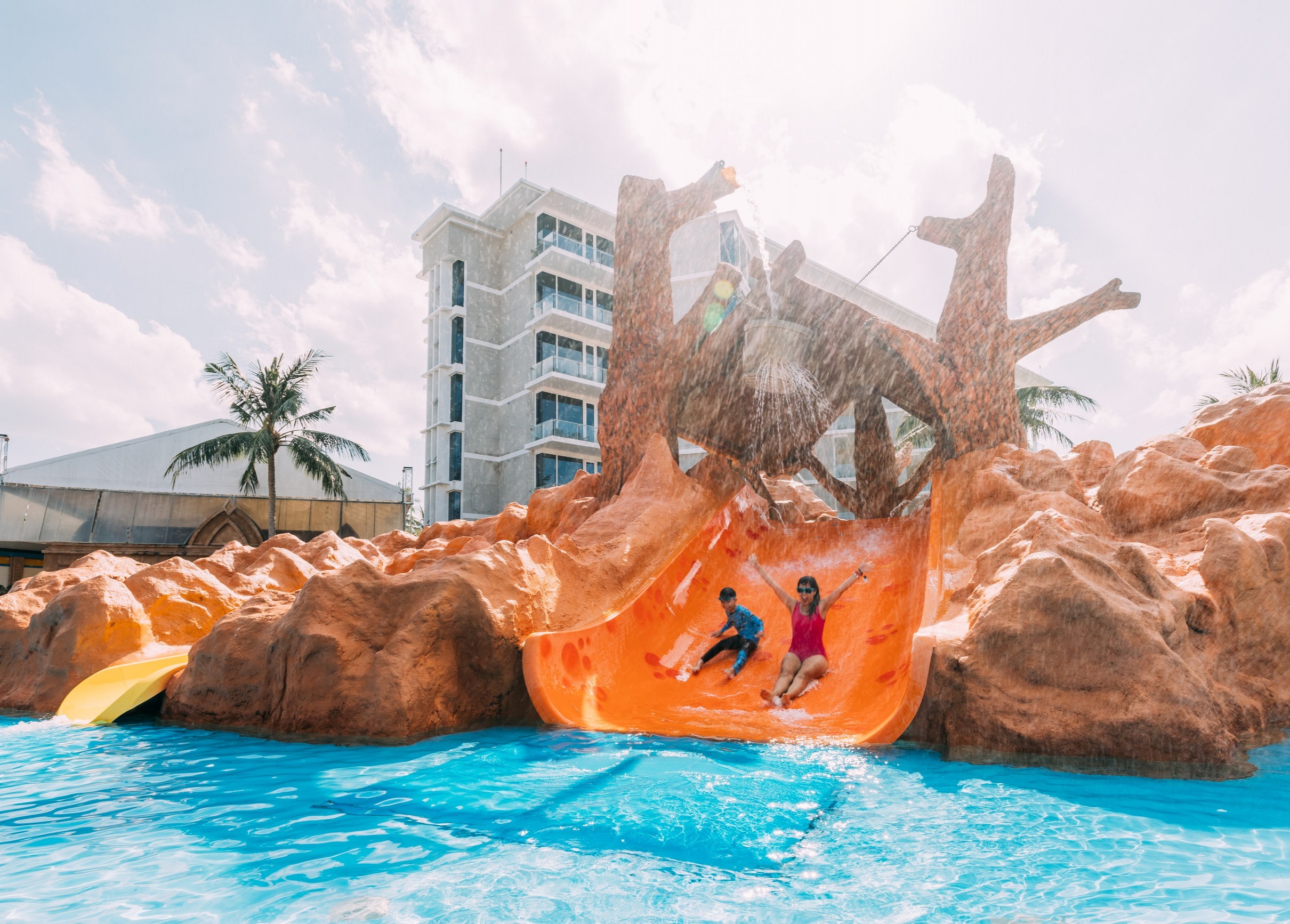 Splash Beach Resort